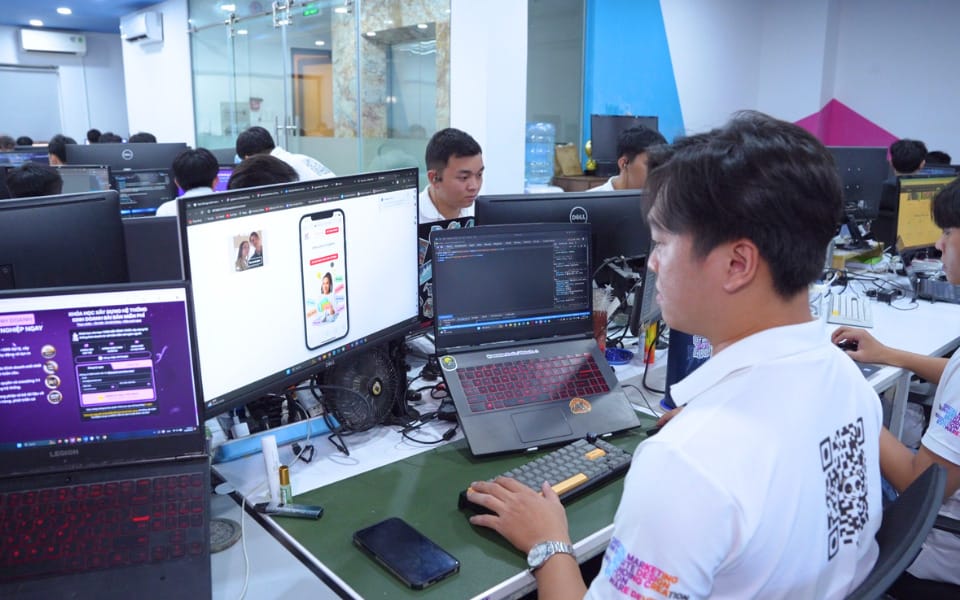 TOP 9 Công Ty Thiết Kế Website Nha Trang Đẹp, Chuẩn SEO 8 thiết kế website mona media